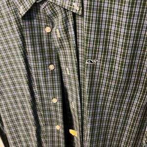 Men’s whale shirt. Size XL. 100% cotton.